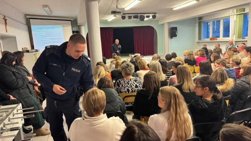 W Sidzinie i Naprawie rozmawiali o narkotykach