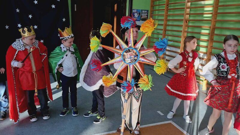 Jasełka w Zespole Szkolno-Przedszkolnym w Naprawie