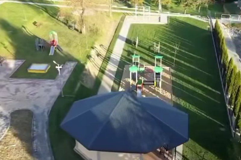 Jordanów: Nowy plac zabaw przy przedszkolu i żłobku miejskim już gotowy!