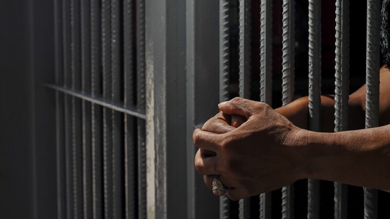 Kradzież w sklepie w Jordanowie. Jeden z mężczyzn przyjechał pijany