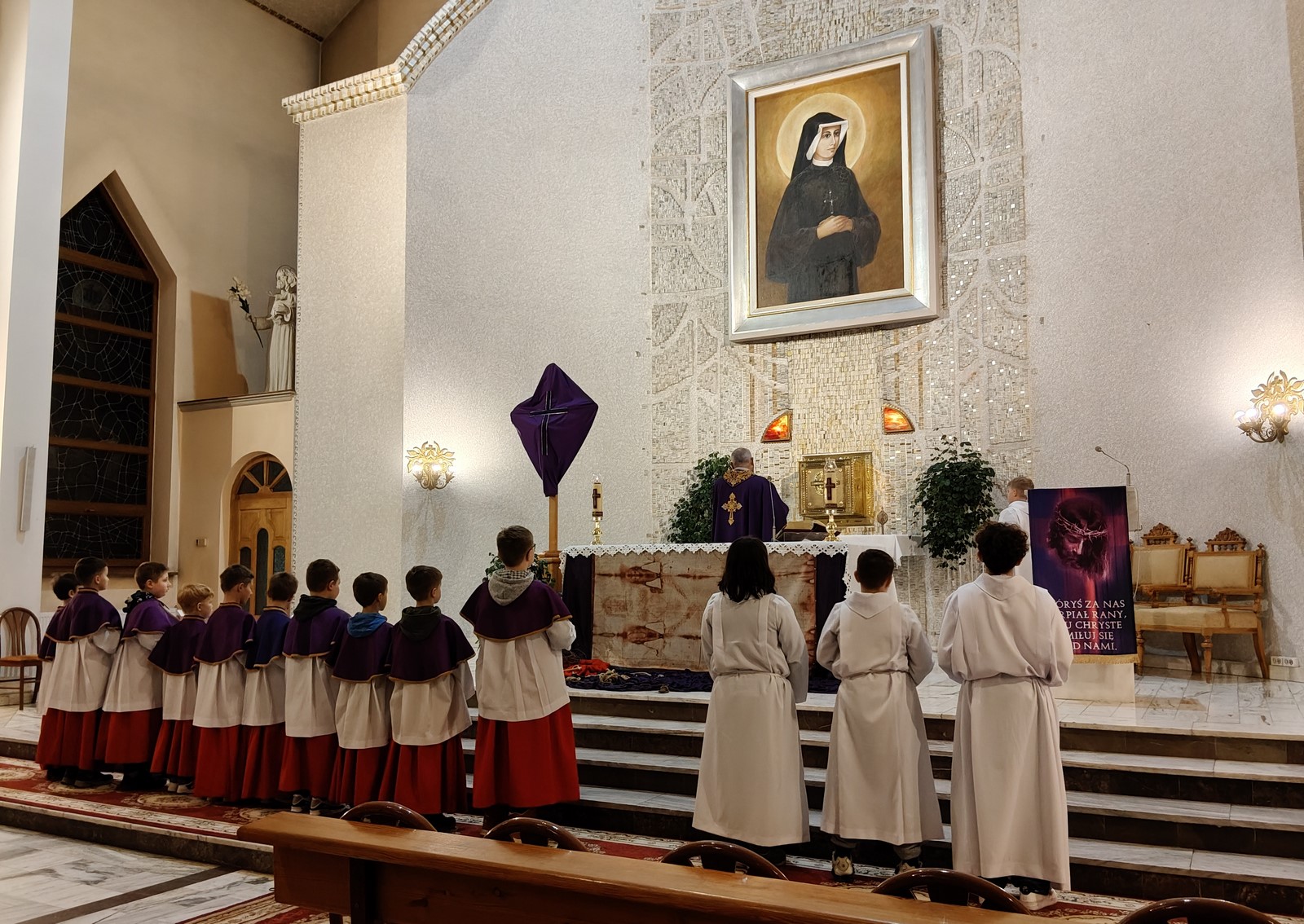 Dzieci z parafii w Naprawie przeżywały wielkopostne rekolekcje