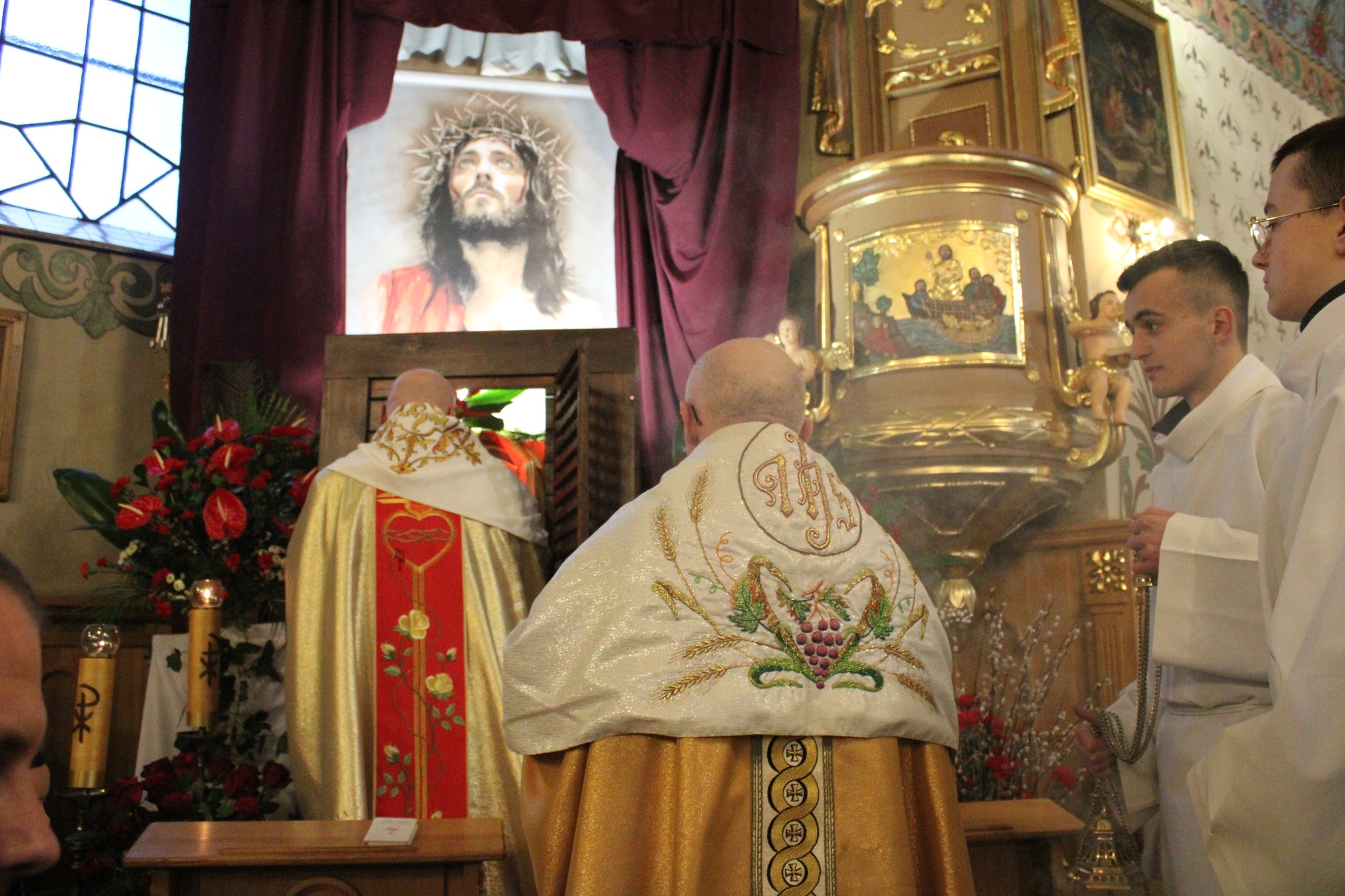 Sidzina weszła w najważniejszy czas Wielkiego Tygodnia