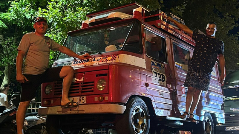 Z Sidziny do Turcji na pokładzie Żuka - dla dzieci z domów dziecka!